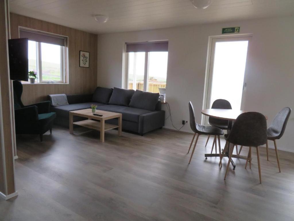 Mosas Cottages Флудир Екстериор снимка
