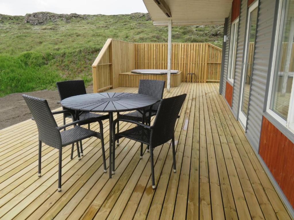 Mosas Cottages Флудир Екстериор снимка